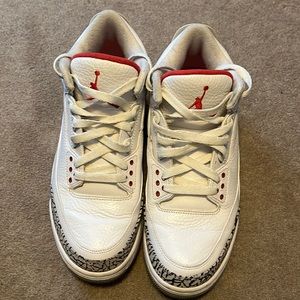 Jordan 3 cement. Used and paint chipping on the sides. No box